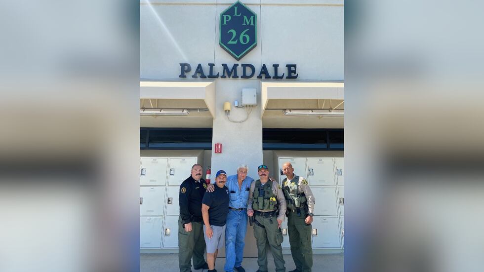 Jay Leno offered support to a sheriff's office in California after one of its deputies was...